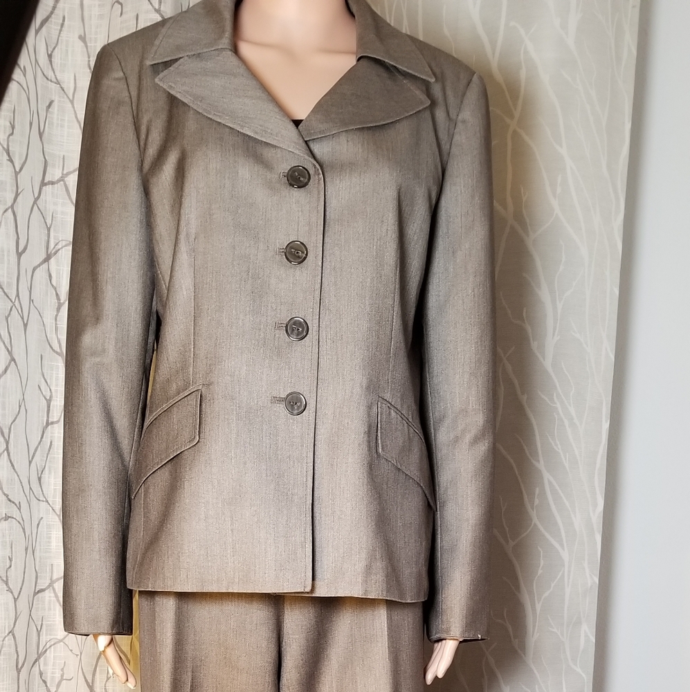 Used pant and blazer suit
